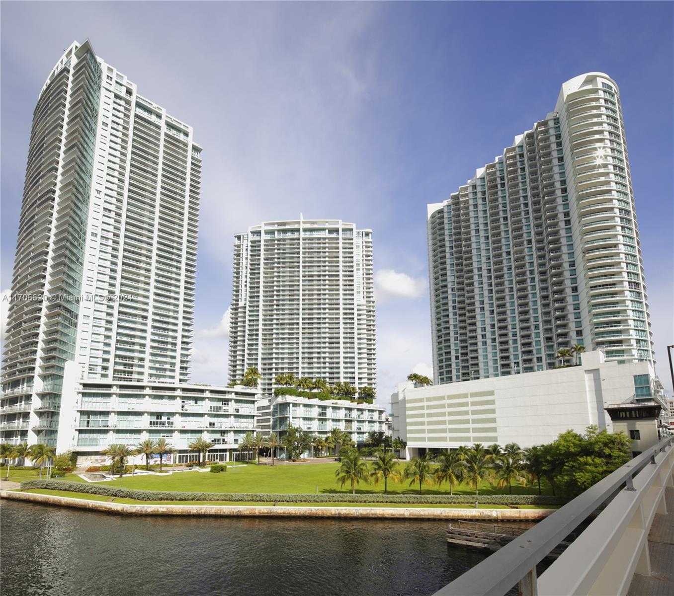 Small Image of 92 SOUTH WEST 3RD ST #3802, Miami Number 41