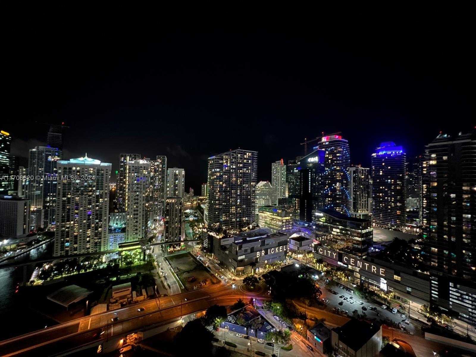 Small Image of 92 SOUTH WEST 3RD ST #3802, Miami Number 42