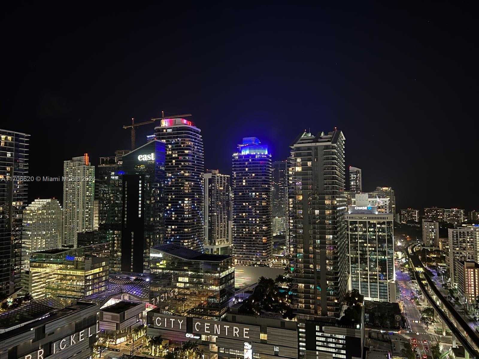 Small Image of 92 SOUTH WEST 3RD ST #3802, Miami Number 47