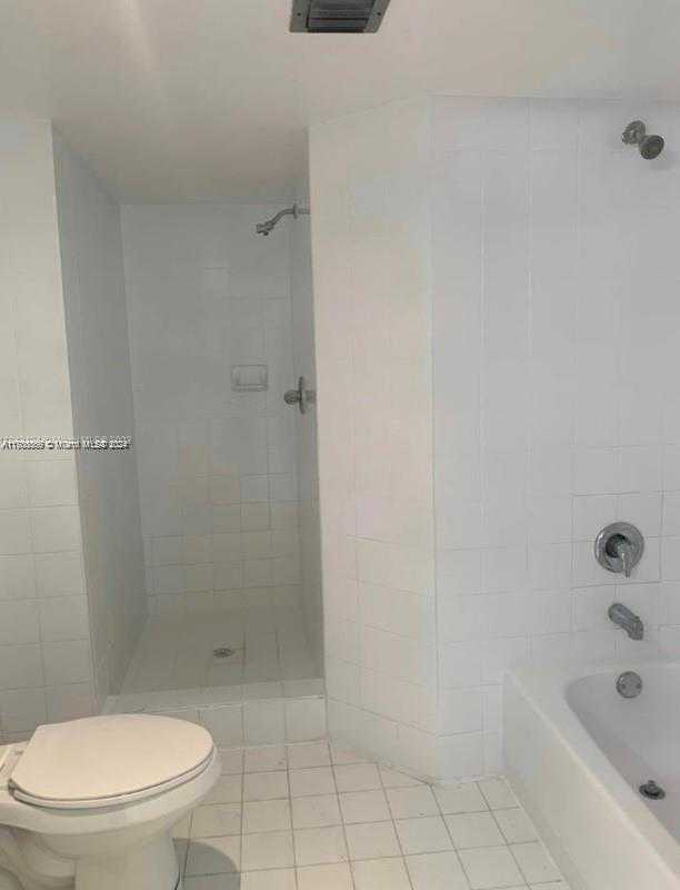 Small Image of 6061 COLLINS AVE #16C, Miami Beach Number 13