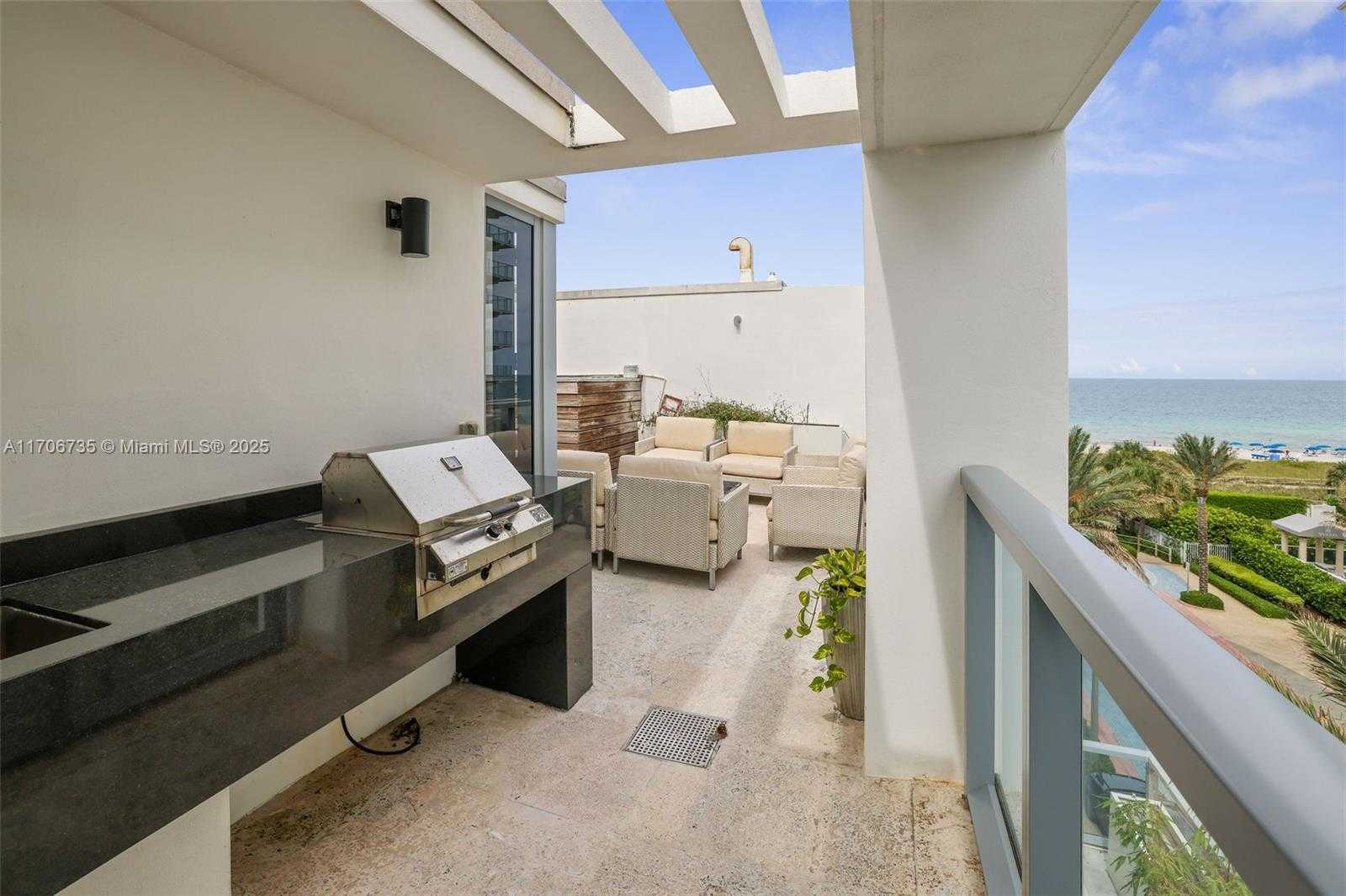 Small Image of 9501 COLLINS AVE #3, Surfside Number 23