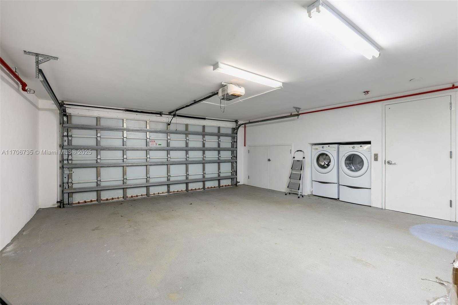 Small Image of 9501 COLLINS AVE #3, Surfside Number 25