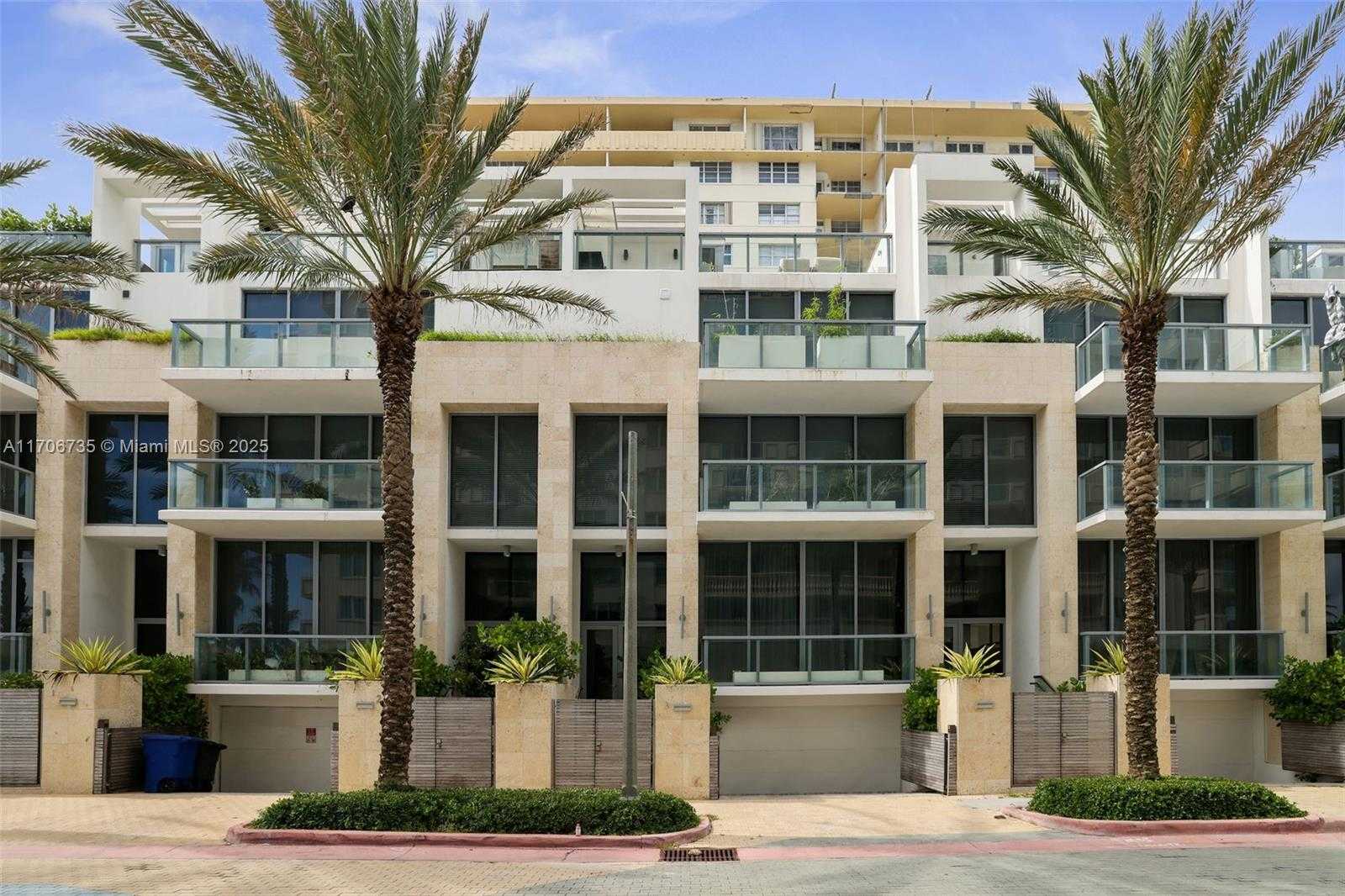 Small Image of 9501 COLLINS AVE #3, Surfside Number 26