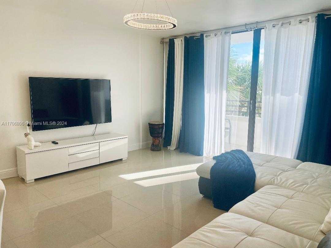 Small Image of 3505 SOUTH OCEAN DR #221, Hollywood Number 11