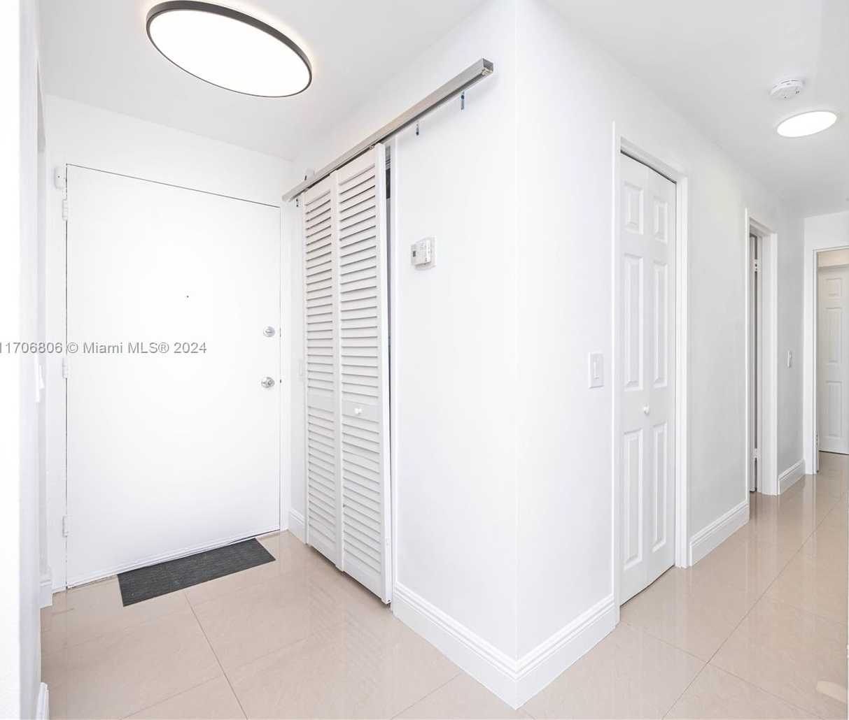 Small Image of 3505 SOUTH OCEAN DR #221, Hollywood Number 17