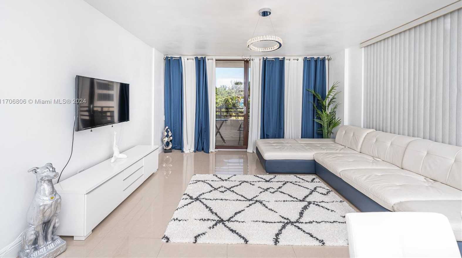 Small Image of 3505 SOUTH OCEAN DR #221, Hollywood Number 2