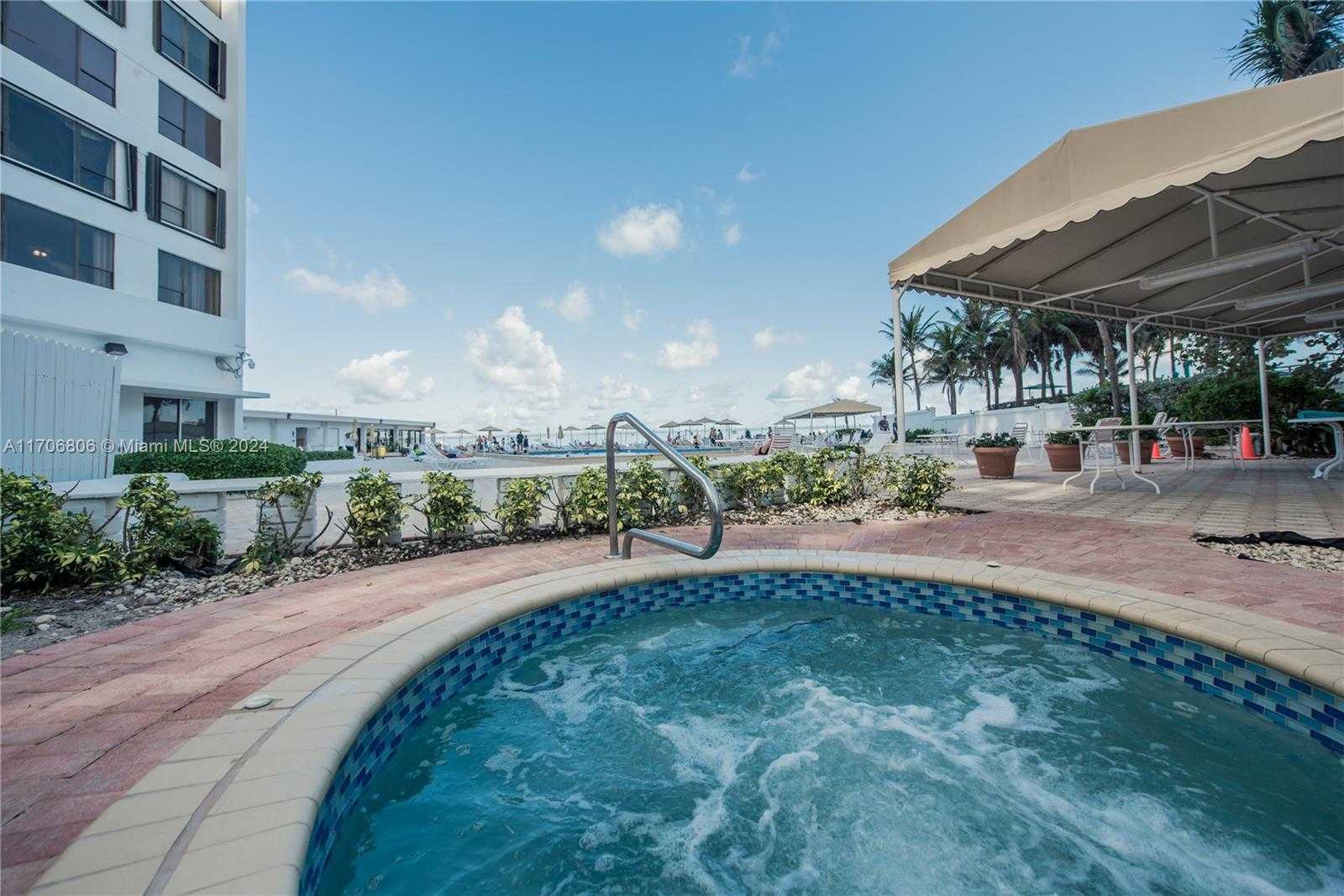 Small Image of 3505 SOUTH OCEAN DR #221, Hollywood Number 39
