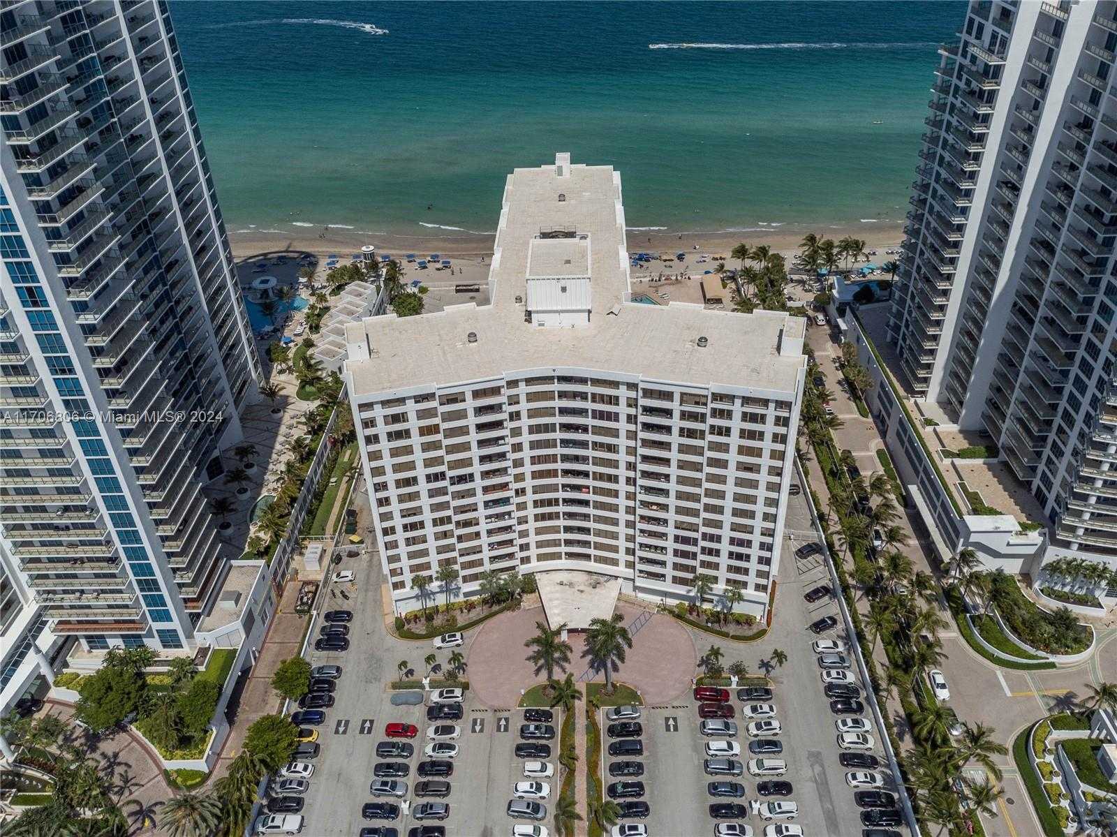 Small Image of 3505 SOUTH OCEAN DR #221, Hollywood Number 5