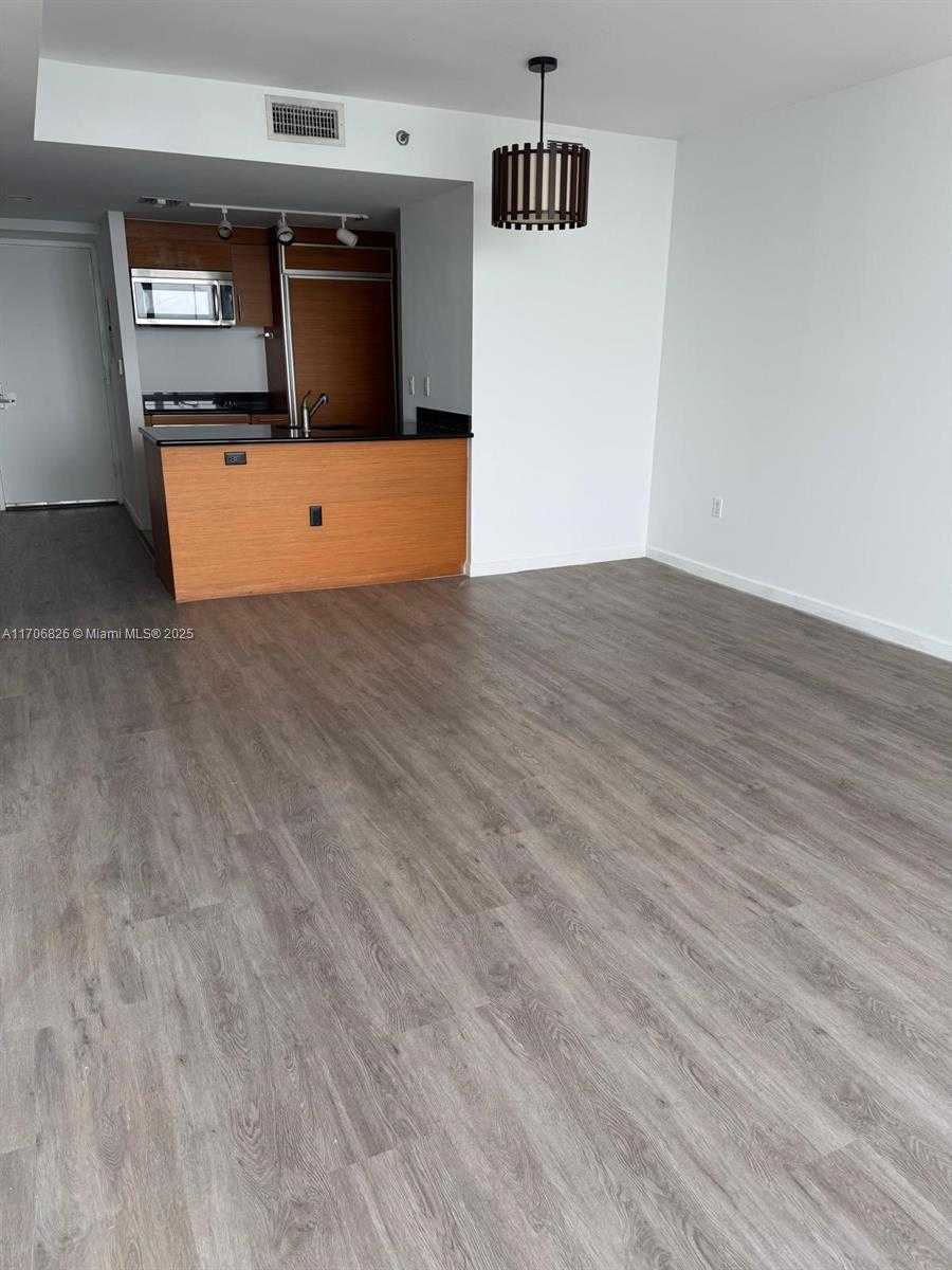 Small Image of 50 BISCAYNE BLVD #5207, Miami Number 22