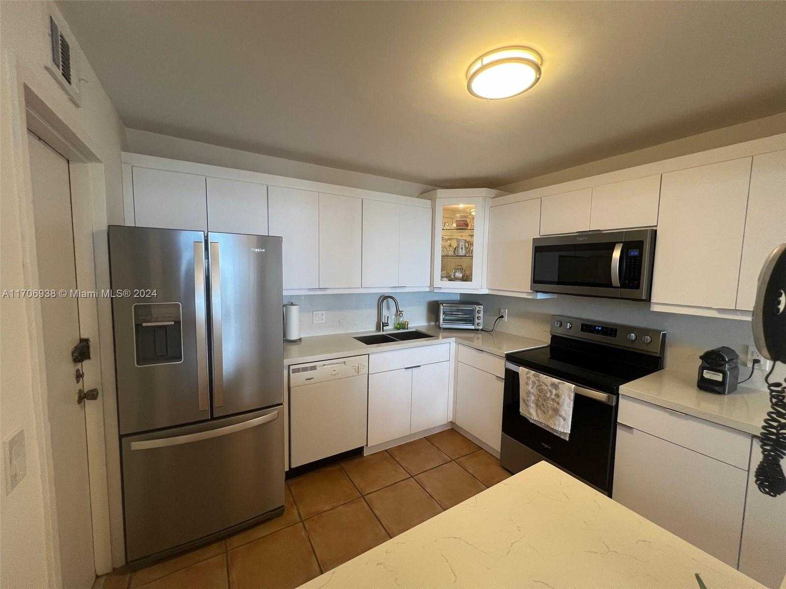 Small Image of 2201 SOUTH OCEAN DR #602, Hollywood Number 15