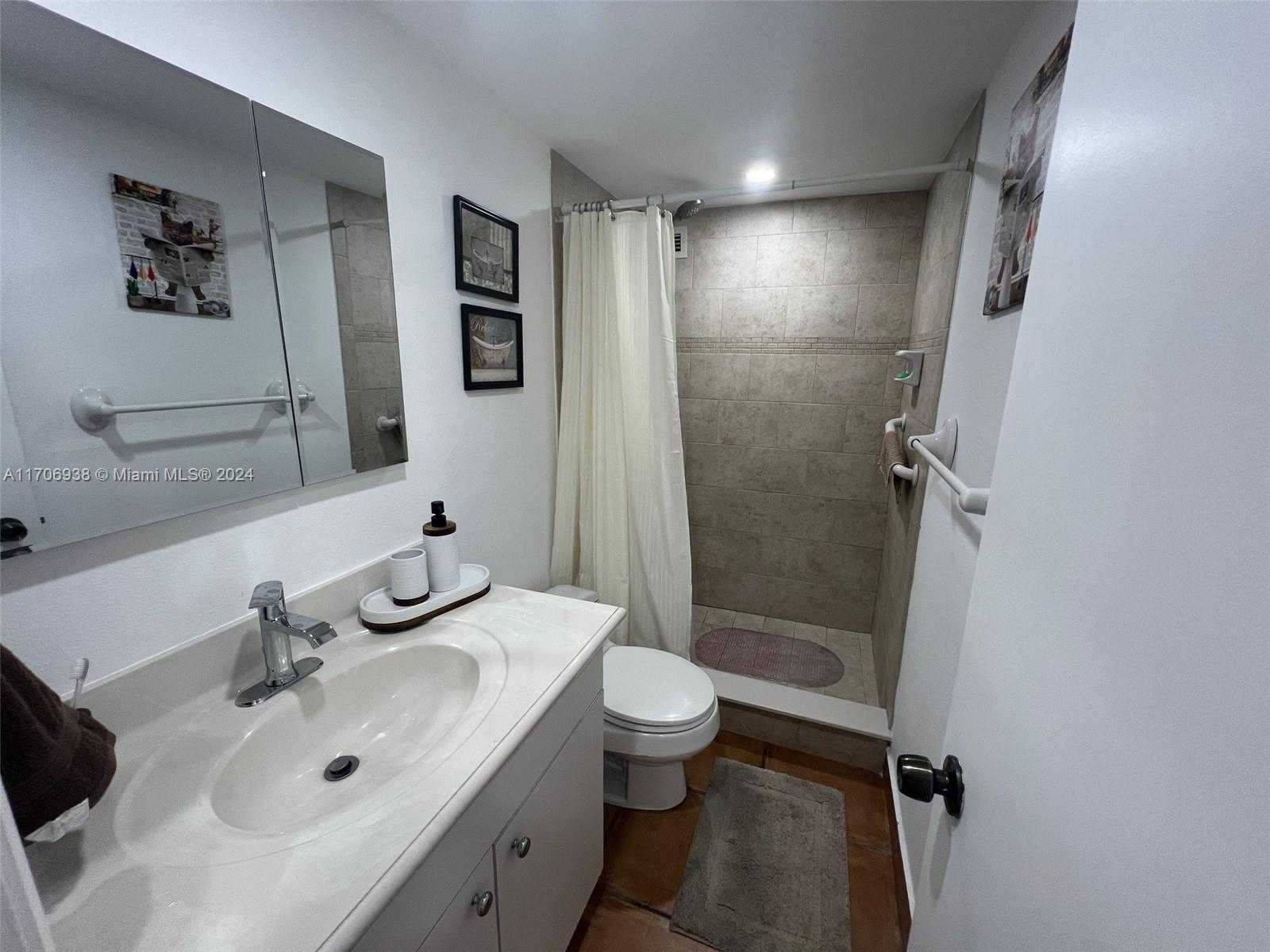 Small Image of 2201 SOUTH OCEAN DR #602, Hollywood Number 26
