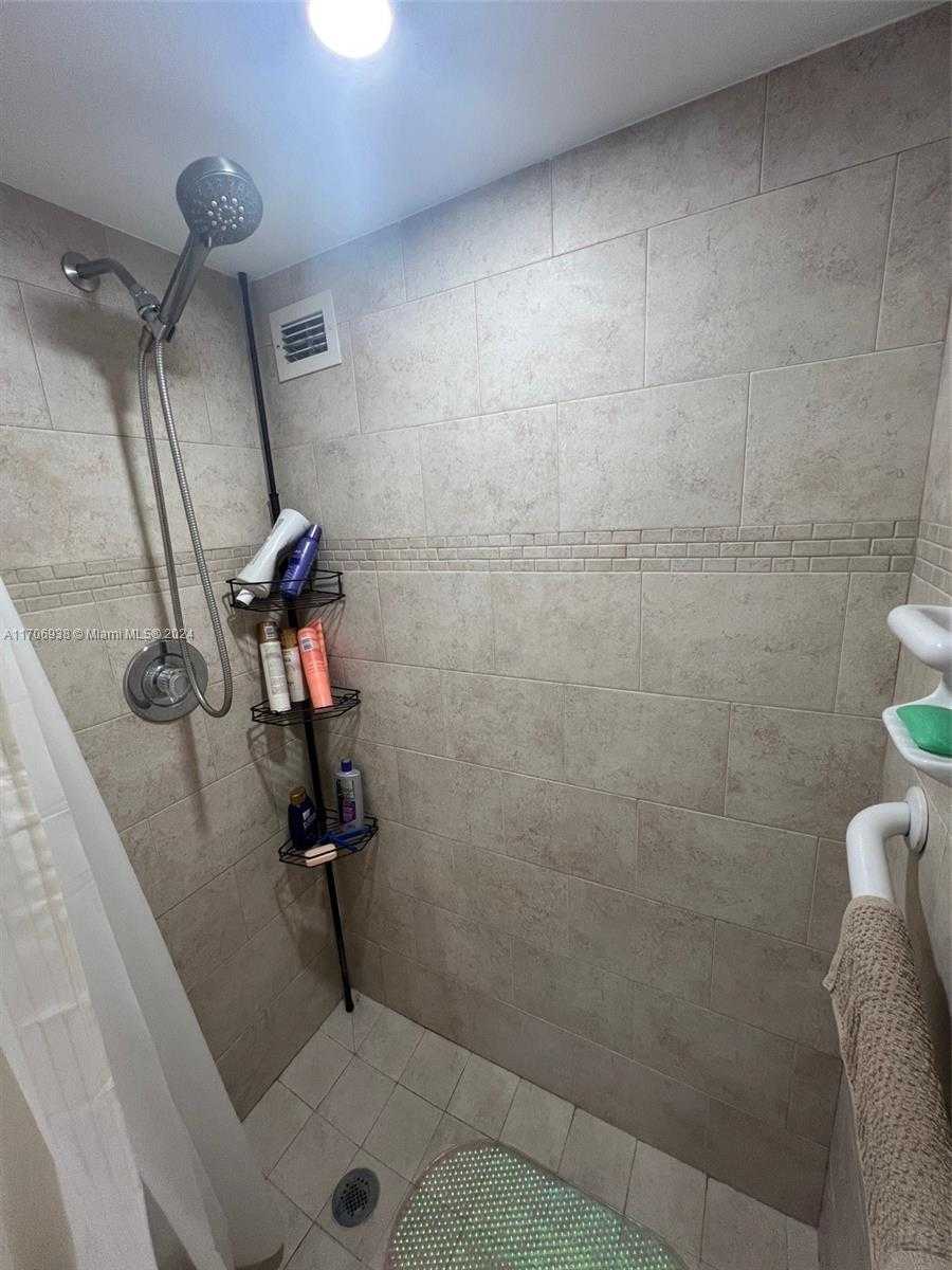 Small Image of 2201 SOUTH OCEAN DR #602, Hollywood Number 27