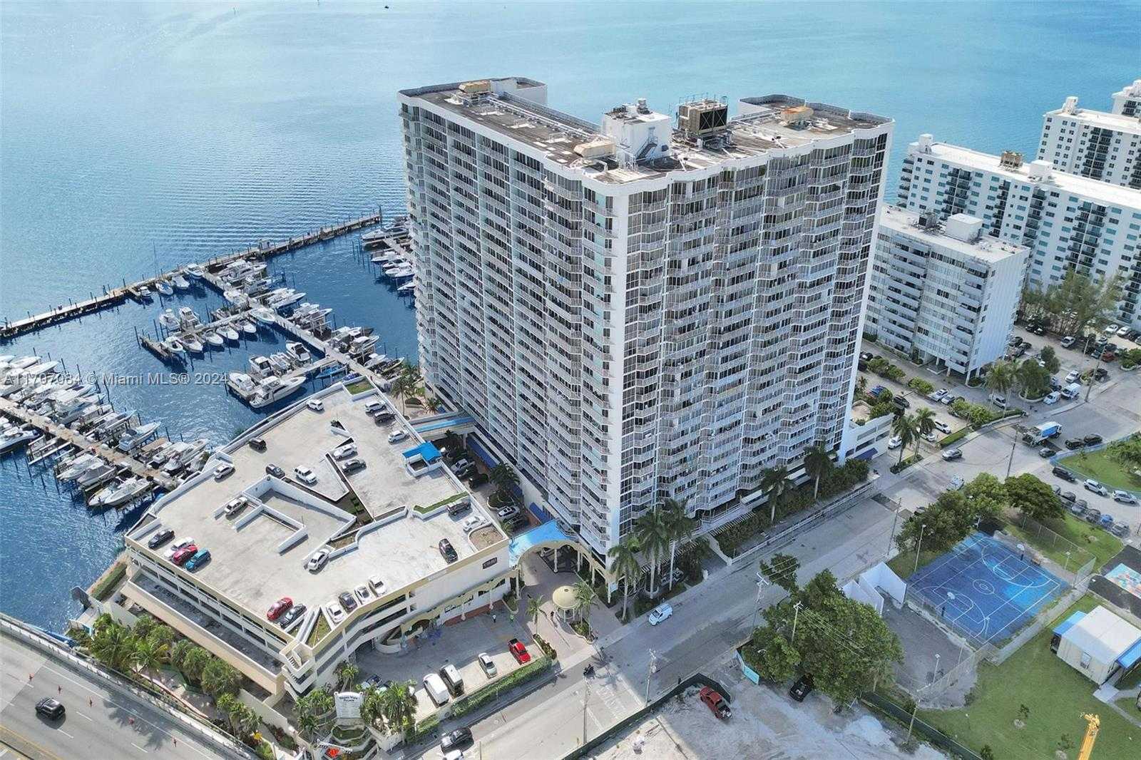 Small Image of 7601 EAST TREASURE DR #2305, North Bay Village Number 38
