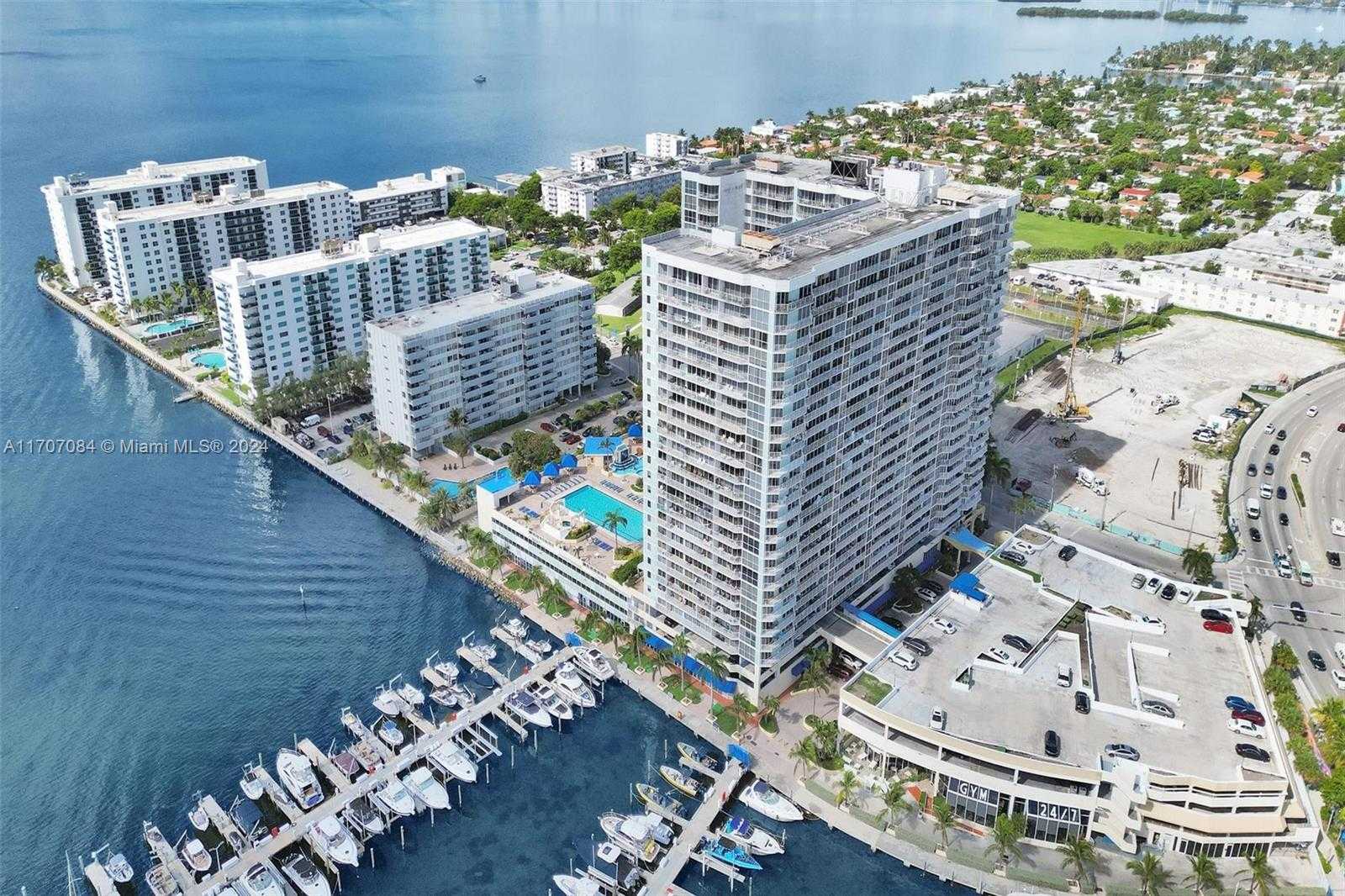 Small Image of 7601 EAST TREASURE DR #2305, North Bay Village Number 40