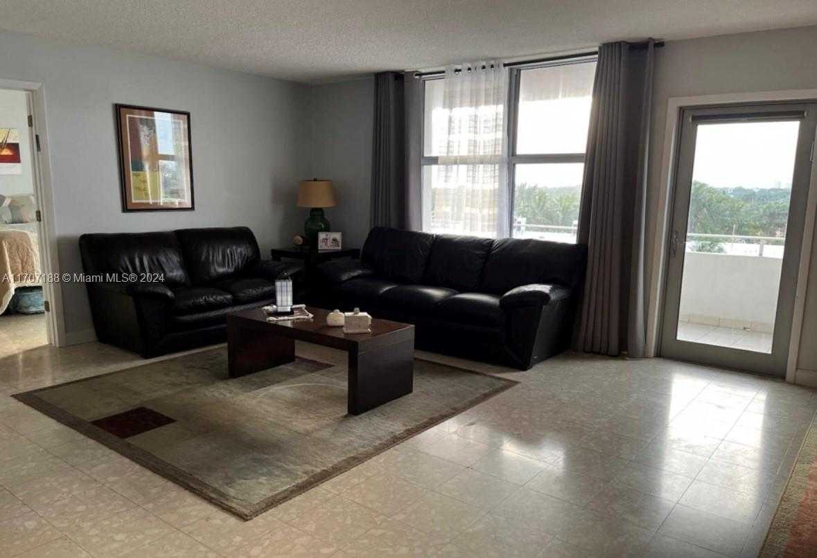 Small Image of 9225 COLLINS AVE #712, Surfside Number 3