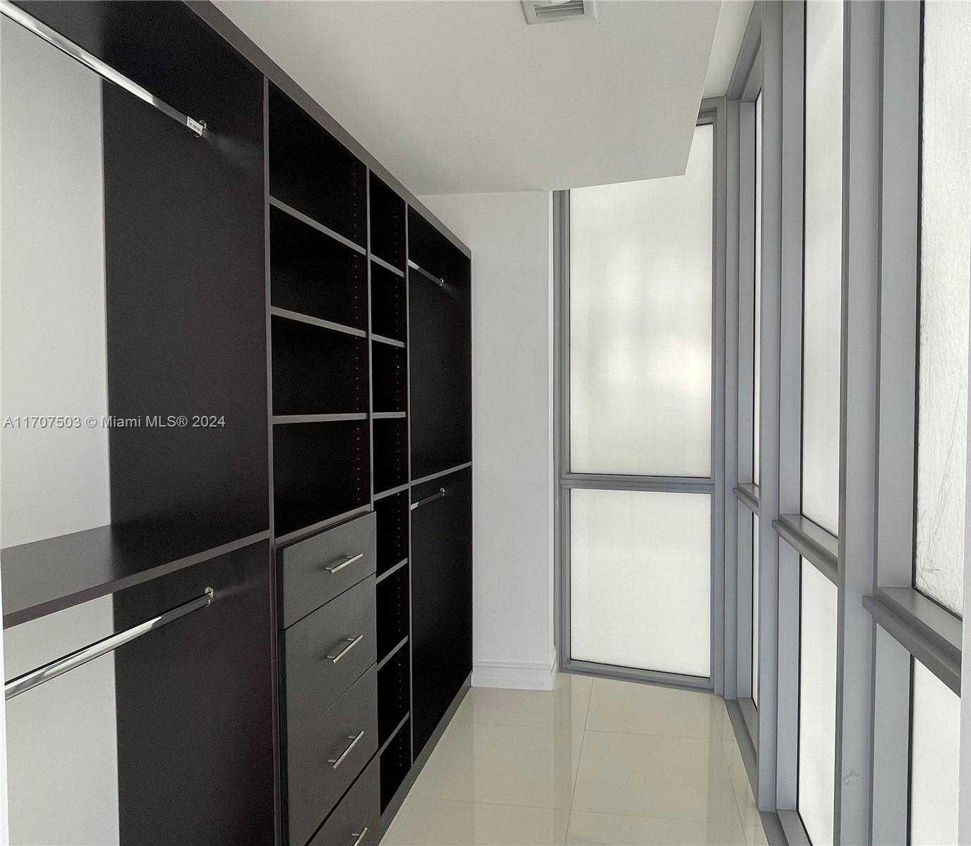 Small Image of 1100 BISCAYNE BLVD #1906, Miami Number 28