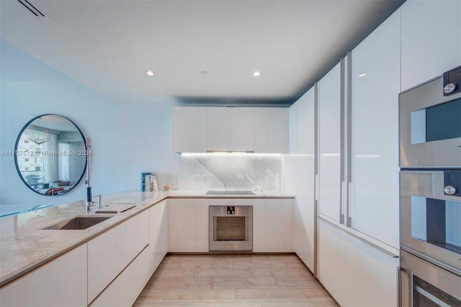 Small Image of 10201 COLLINS AVE #804, Bal Harbour Number 12