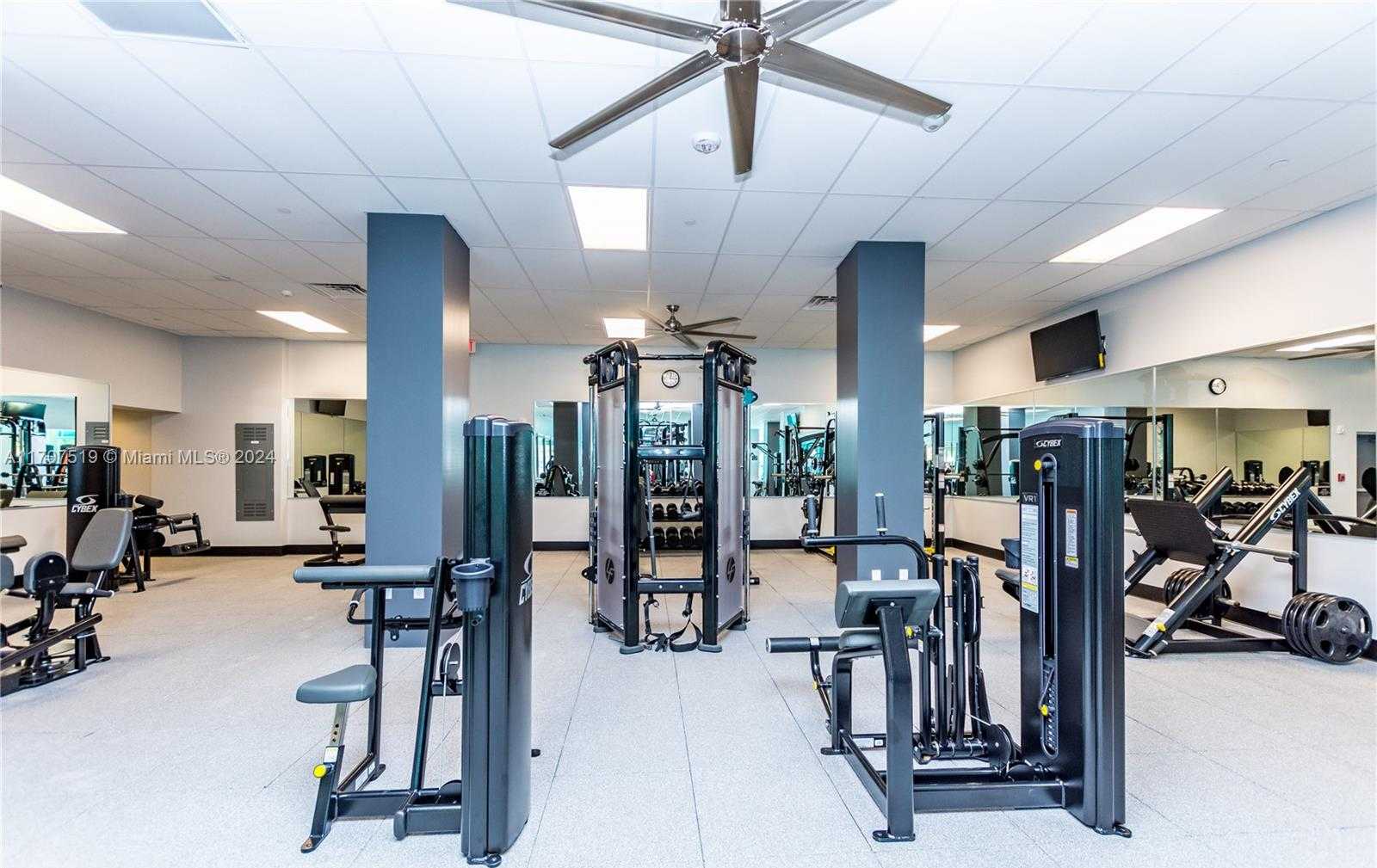 Small Image of 2501 SOUTH OCEAN DR #533 (available NOW), Hollywood Number 44