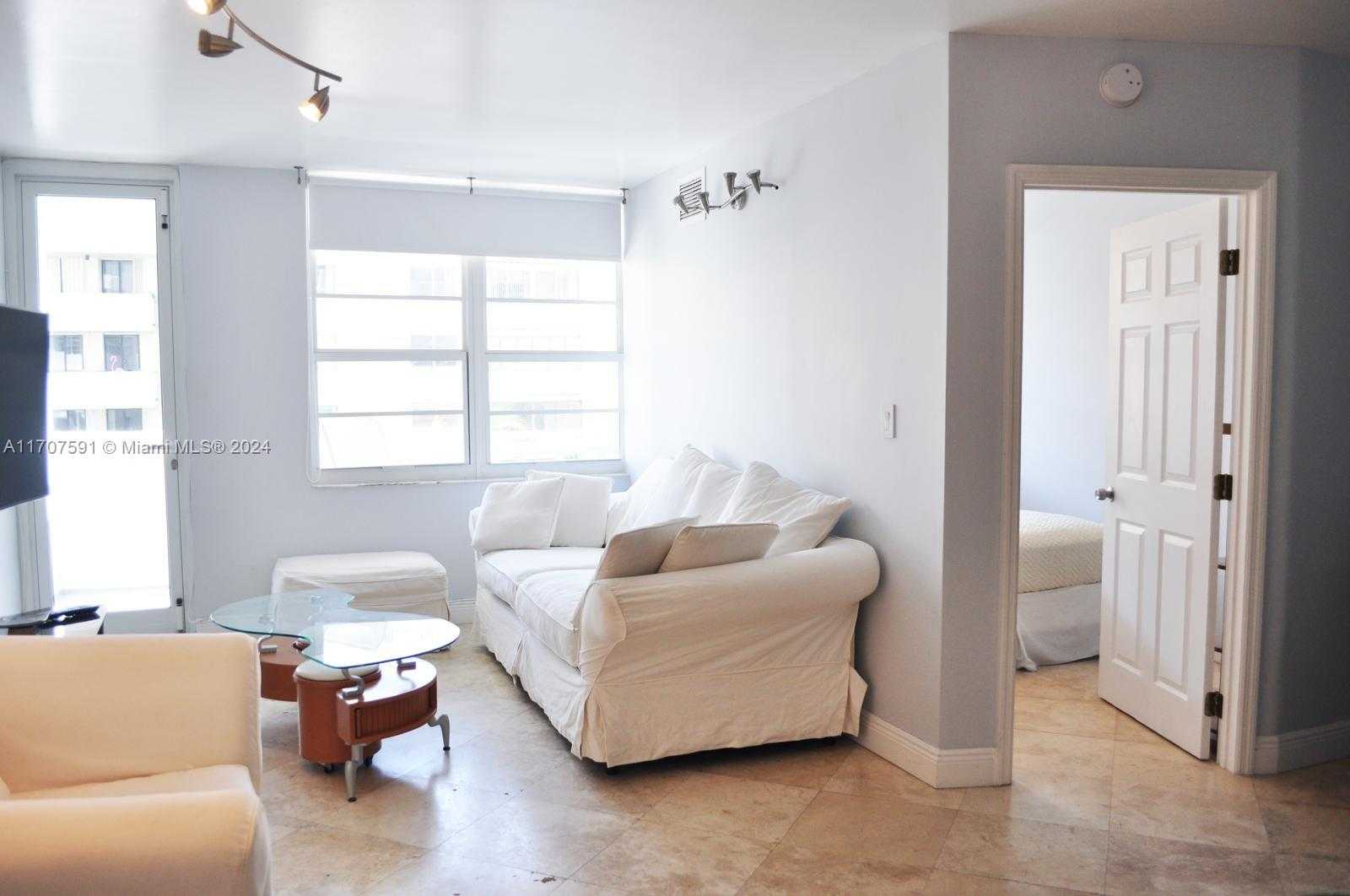Small Image of 100 LINCOLN RD #728, Miami Beach Number 8