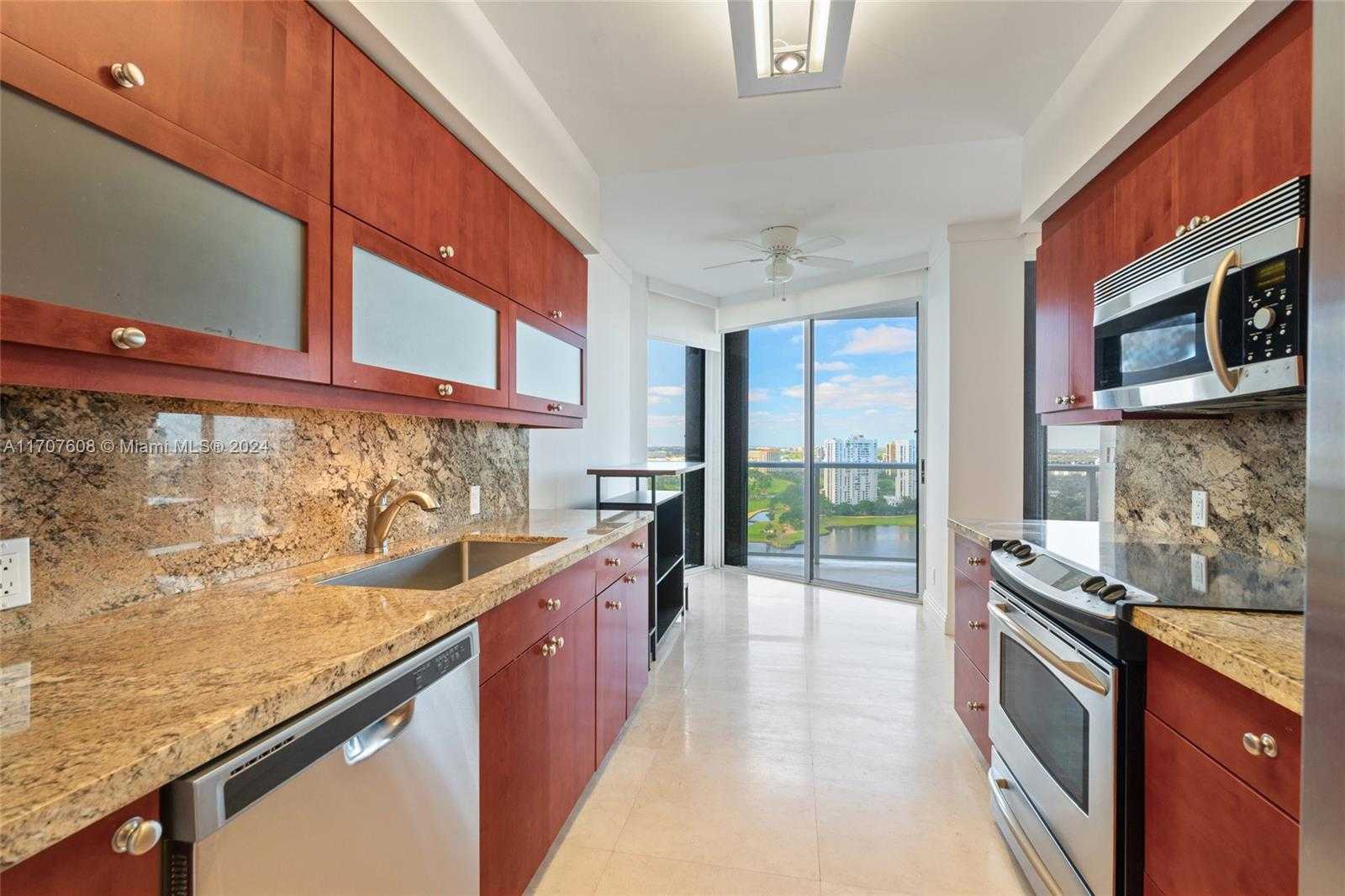 Small Image of 20281 EAST COUNTRY CLUB DR #2303, Aventura Number 12