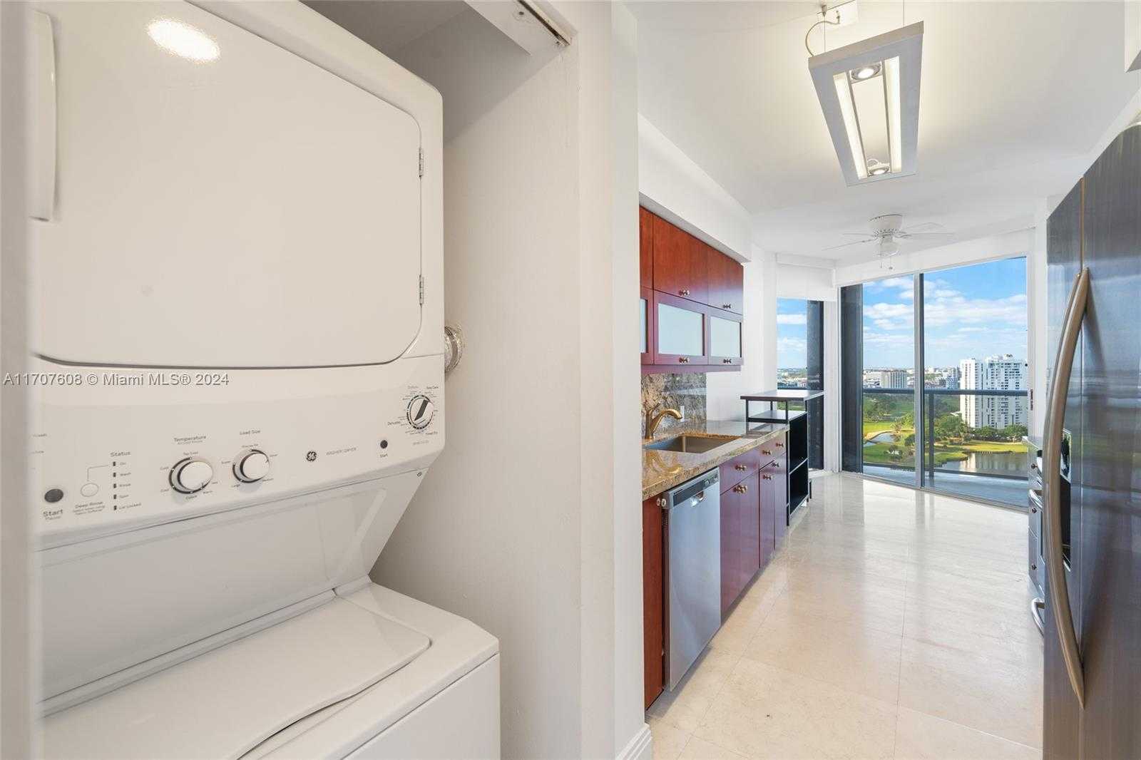 Small Image of 20281 EAST COUNTRY CLUB DR #2303, Aventura Number 13