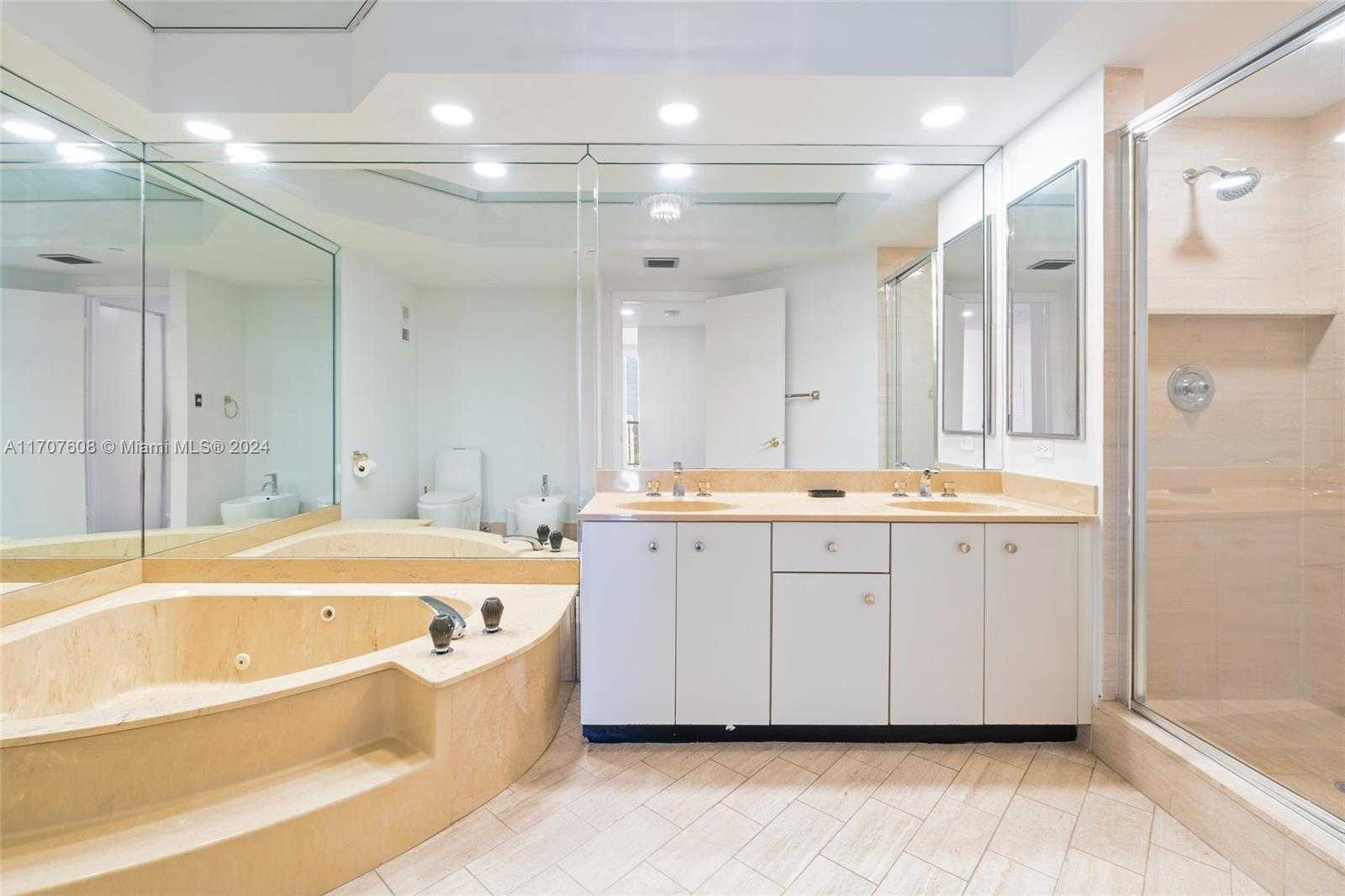 Small Image of 20281 EAST COUNTRY CLUB DR #2303, Aventura Number 19