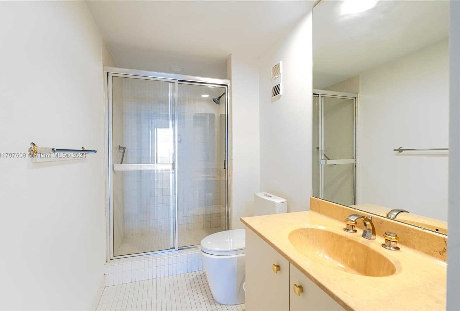 Small Image of 20281 EAST COUNTRY CLUB DR #2303, Aventura Number 25