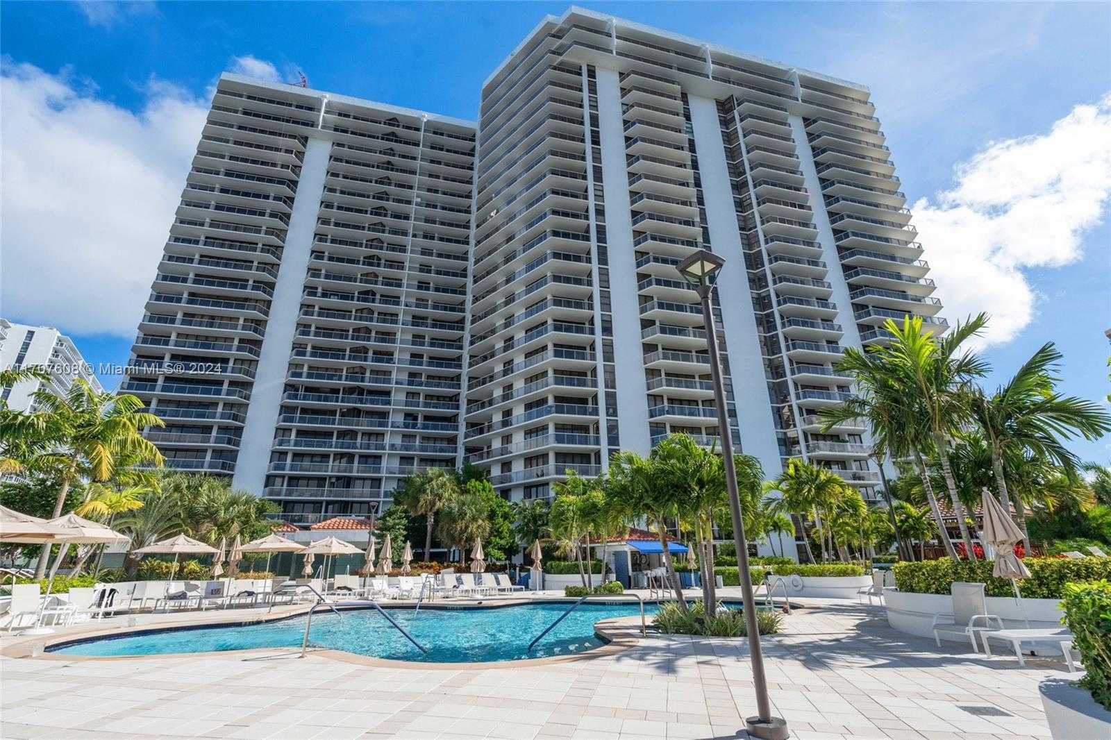 Small Image of 20281 EAST COUNTRY CLUB DR #2303, Aventura Number 27