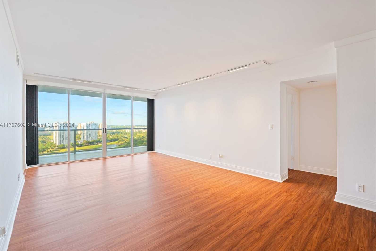 Small Image of 20281 EAST COUNTRY CLUB DR #2303, Aventura Number 7