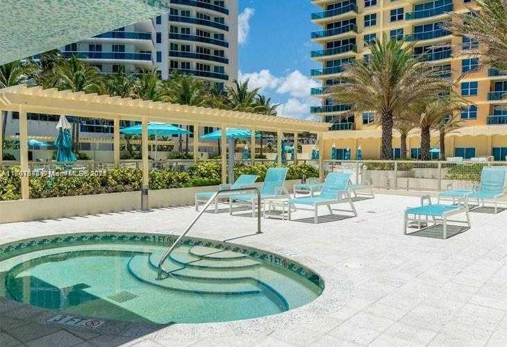 Small Image of 2501 SOUTH OCEAN DRIVE #809, Hollywood Number 3