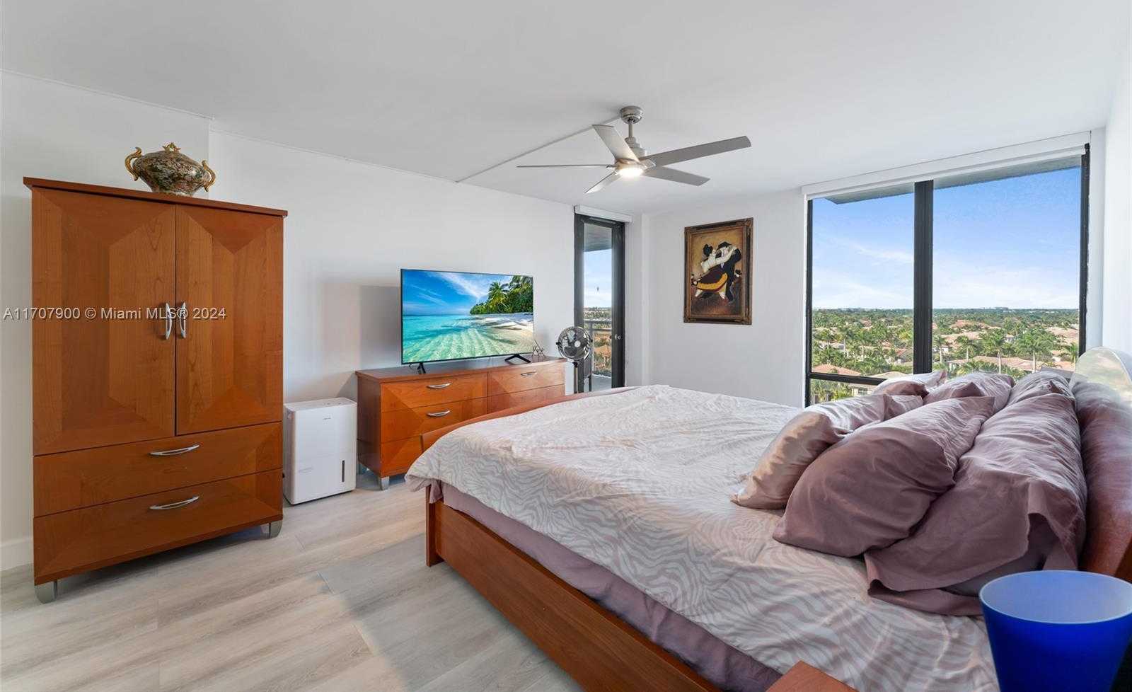 Small Image of 1600 SOUTH OCEAN DR #10E, Hollywood Number 13