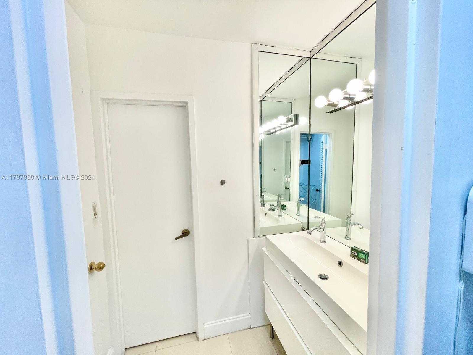 Small Image of 100 LINCOLN RD #503, Miami Beach Number 27