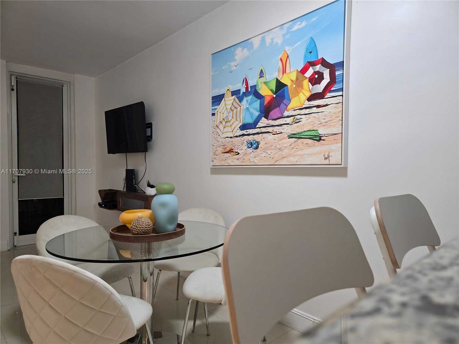 Small Image of 100 LINCOLN RD #503, Miami Beach Number 4