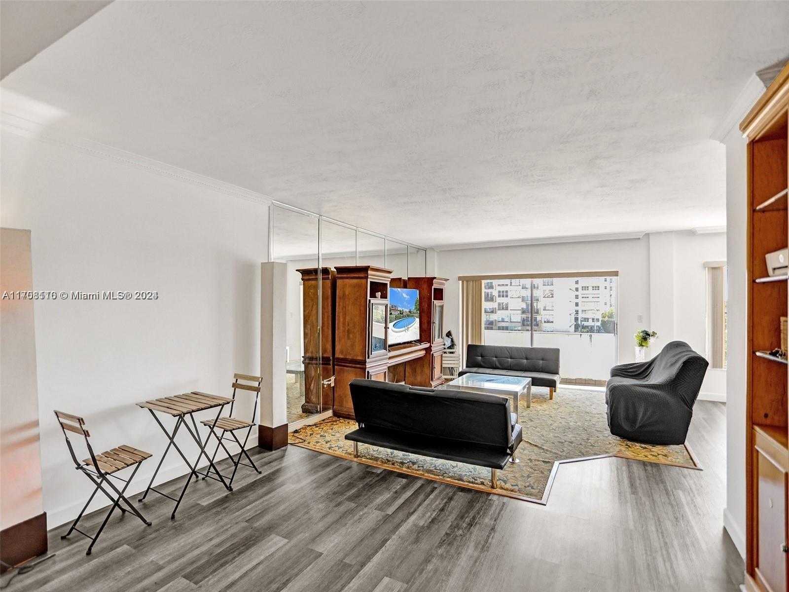 Small Image of 1075 92ND ST #504, Bay Harbor Islands Number 10