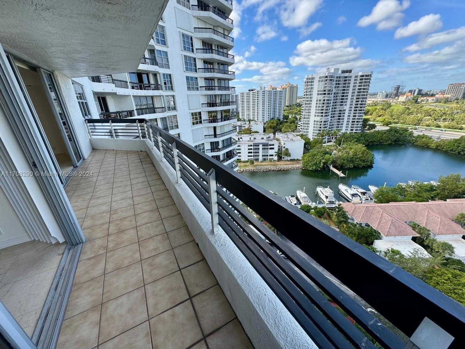 Small Image of 3530 MYSTIC POINTE DR #1809, Aventura Number 13