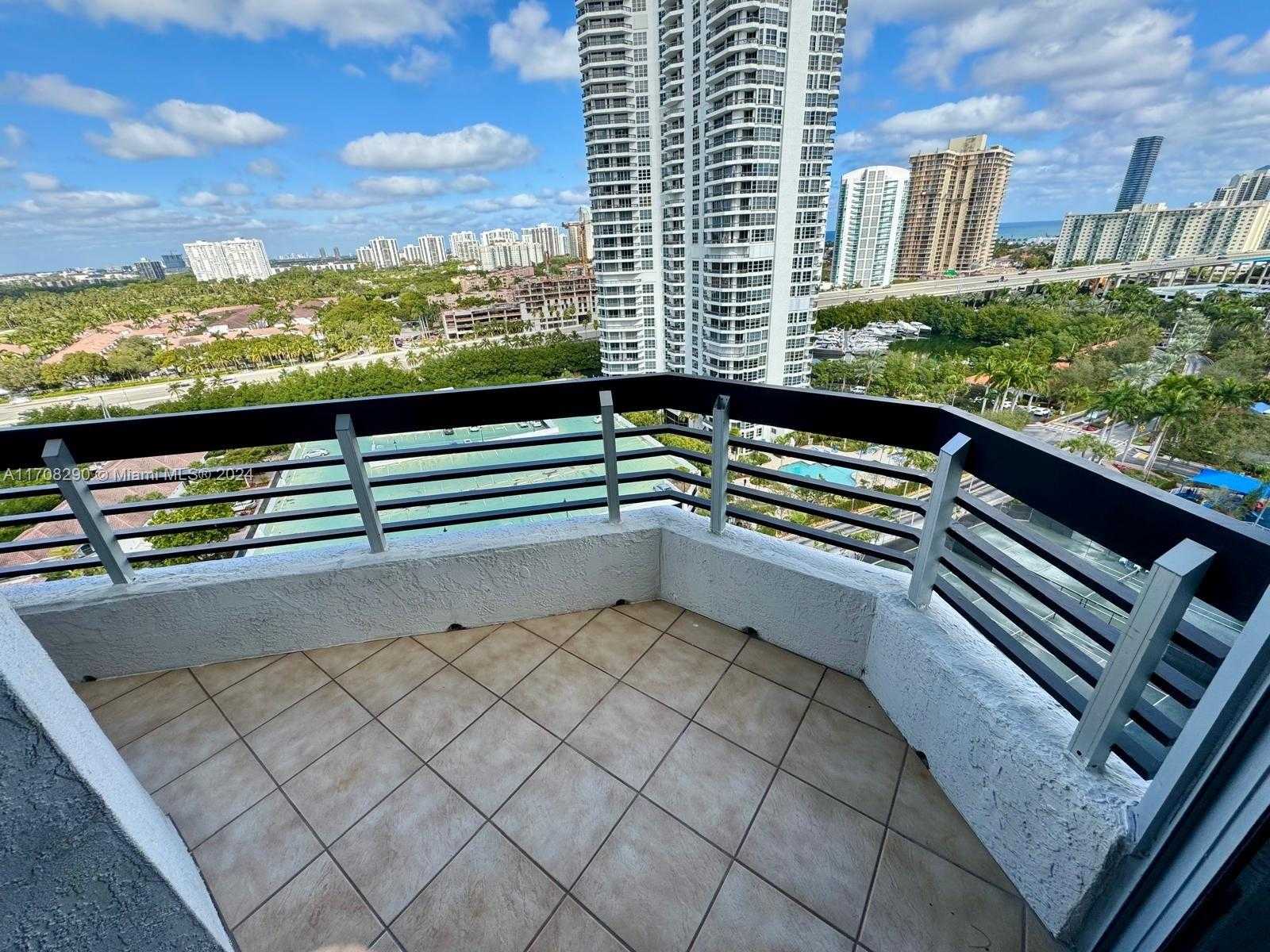 Small Image of 3530 MYSTIC POINTE DR #1809, Aventura Number 3