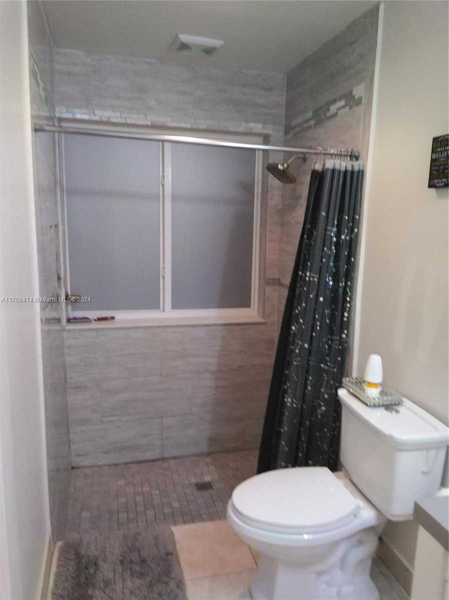 Small Image of 1377 NORTH WEST 87TH TER, Coral Springs Number 13