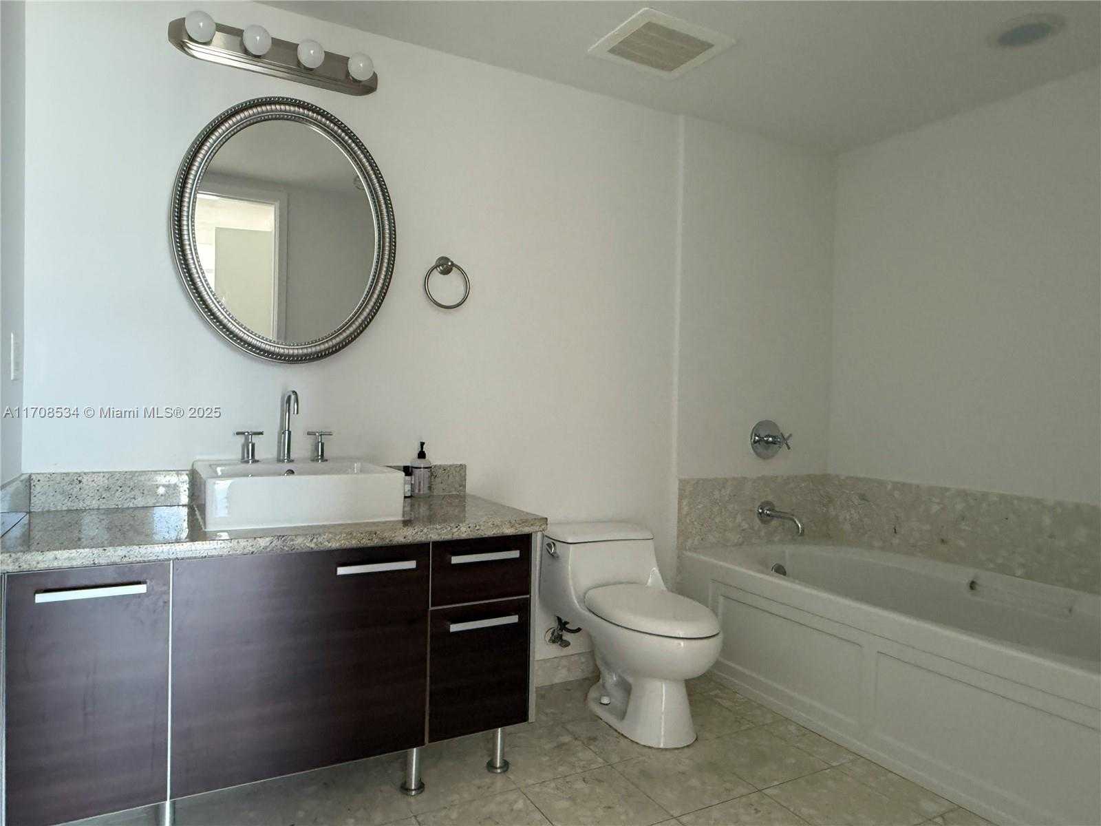 Small Image of 185 SOUTH WEST 7TH ST #3311, Miami Number 11