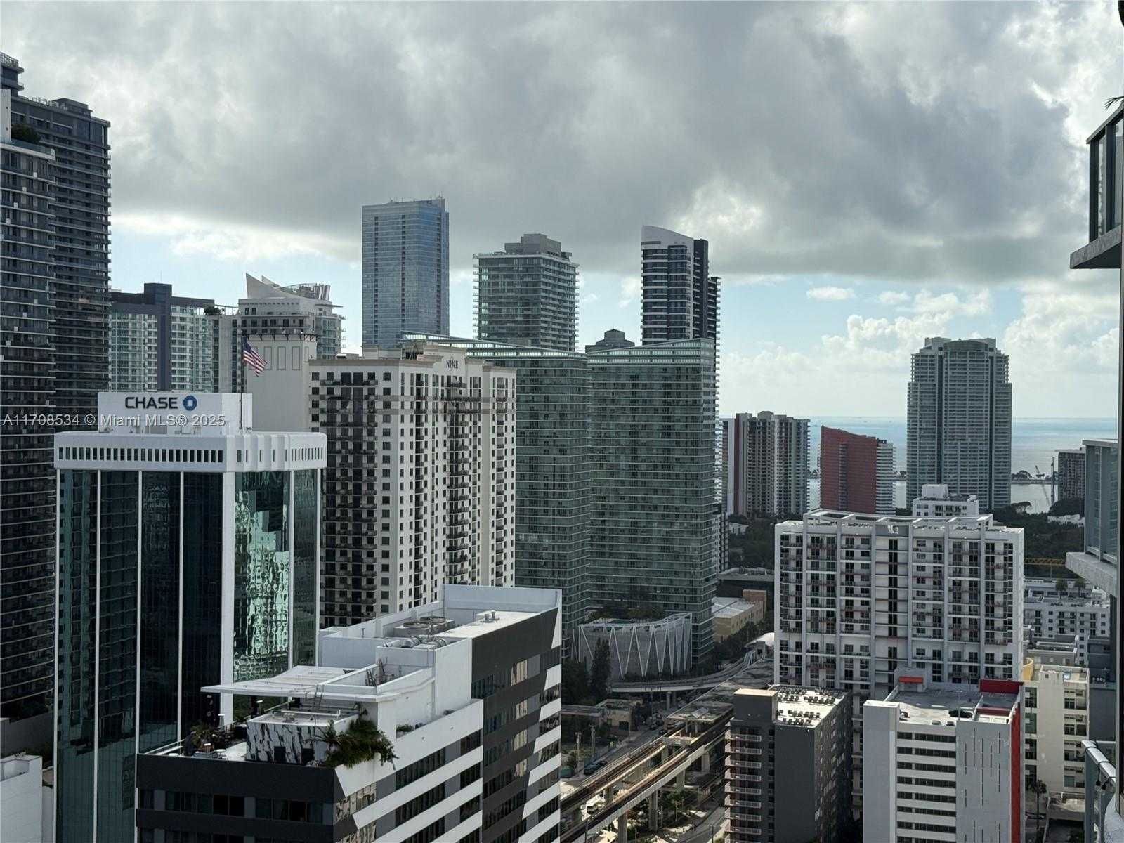 Small Image of 185 SOUTH WEST 7TH ST #3311, Miami Number 13