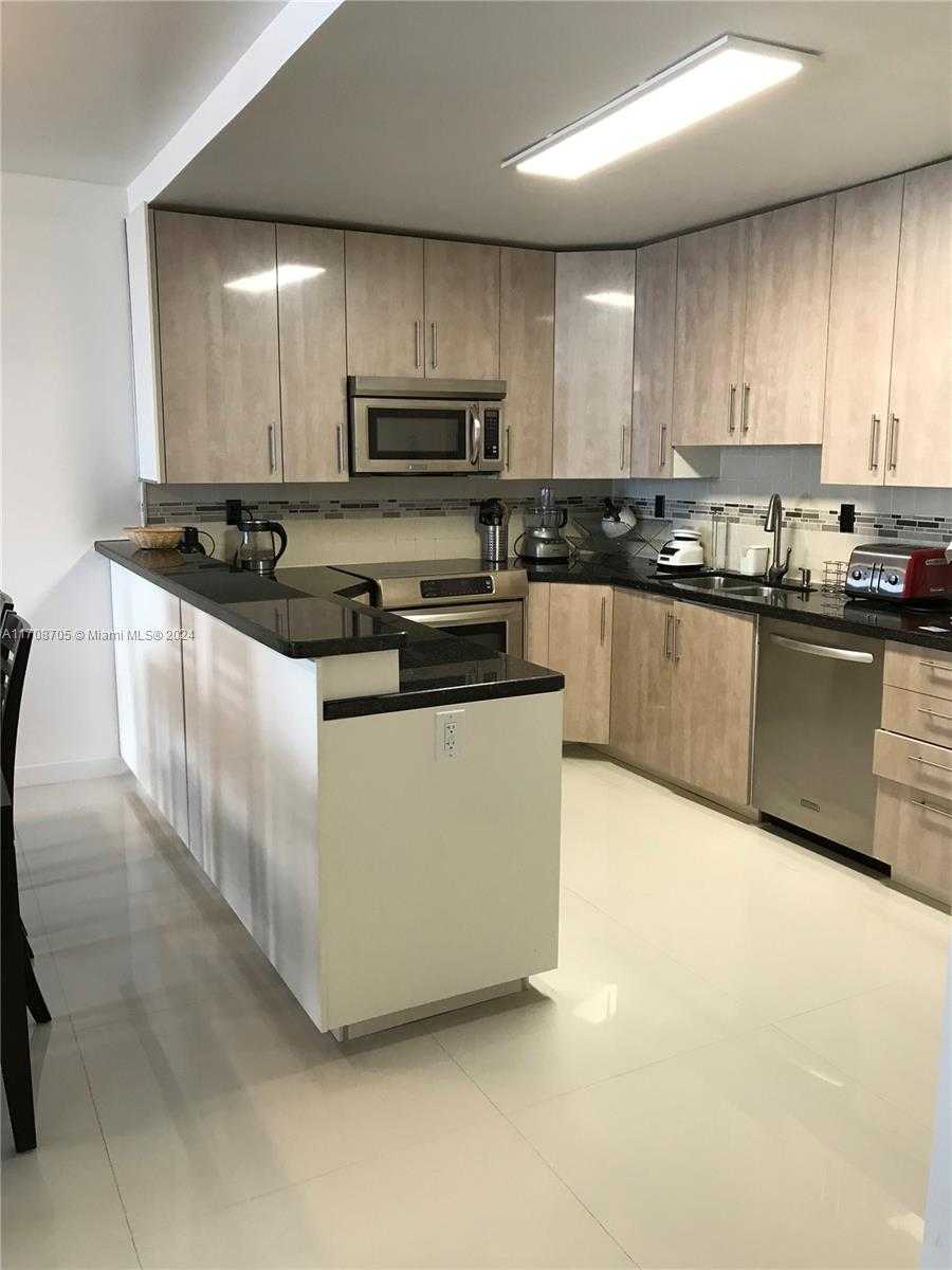 Small Image of 19390 COLLINS #1126, Sunny Isles Beach Number 12