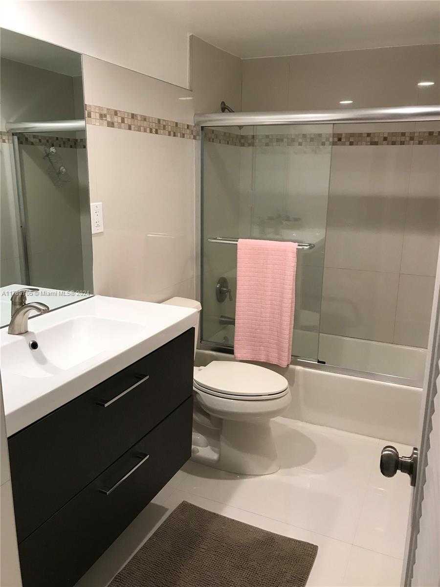 Small Image of 19390 COLLINS #1126, Sunny Isles Beach Number 22