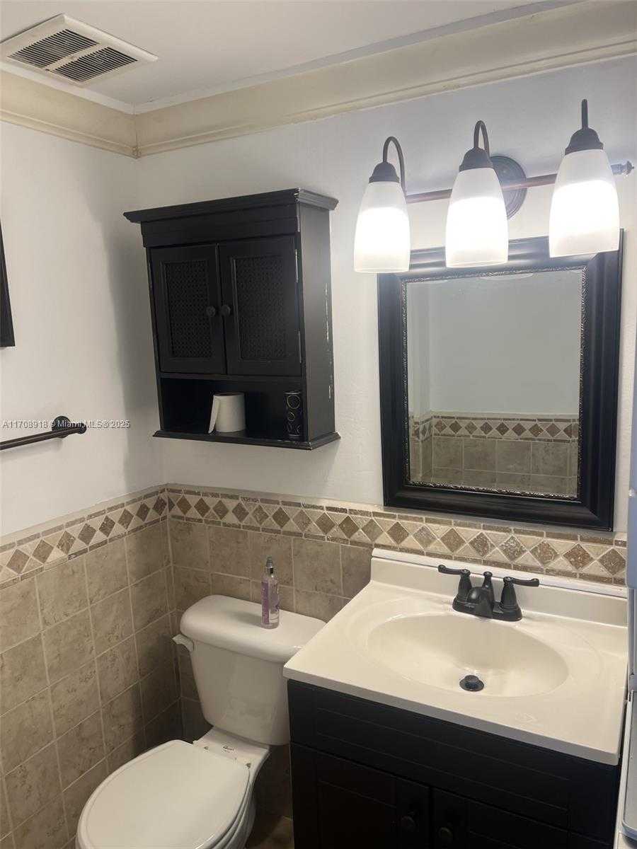 Small Image of 3545 NORTH EAST 167TH ST #205, North Miami Beach Number 12