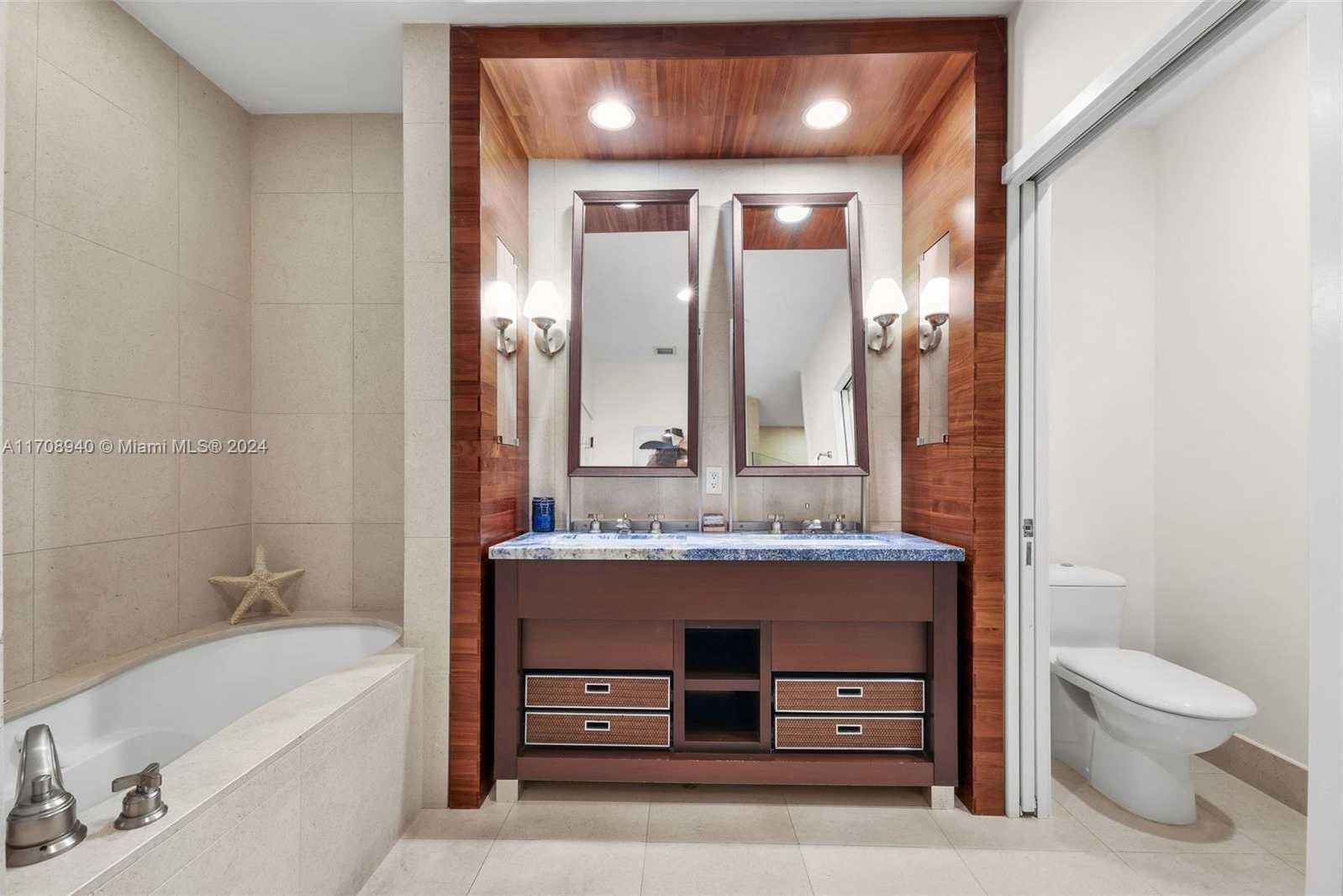 Small Image of 6799 COLLINS AVE #207, Miami Beach Number 20
