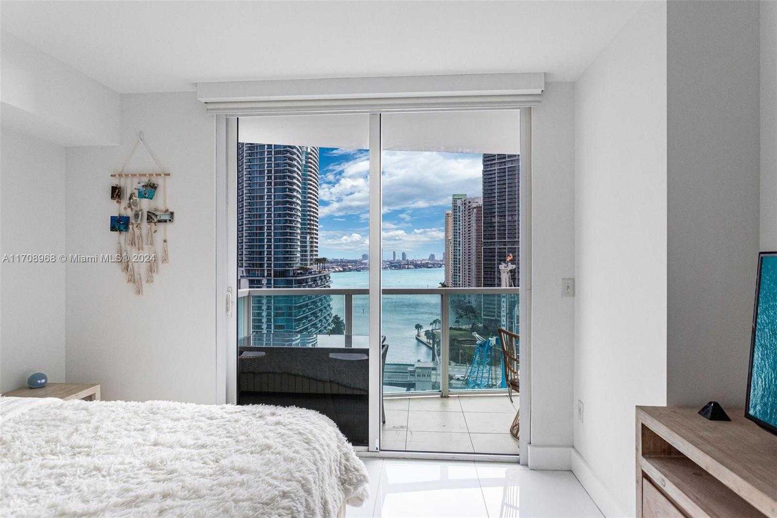Small Image of 31 SOUTH EAST 5TH ST #2106, Miami Number 11