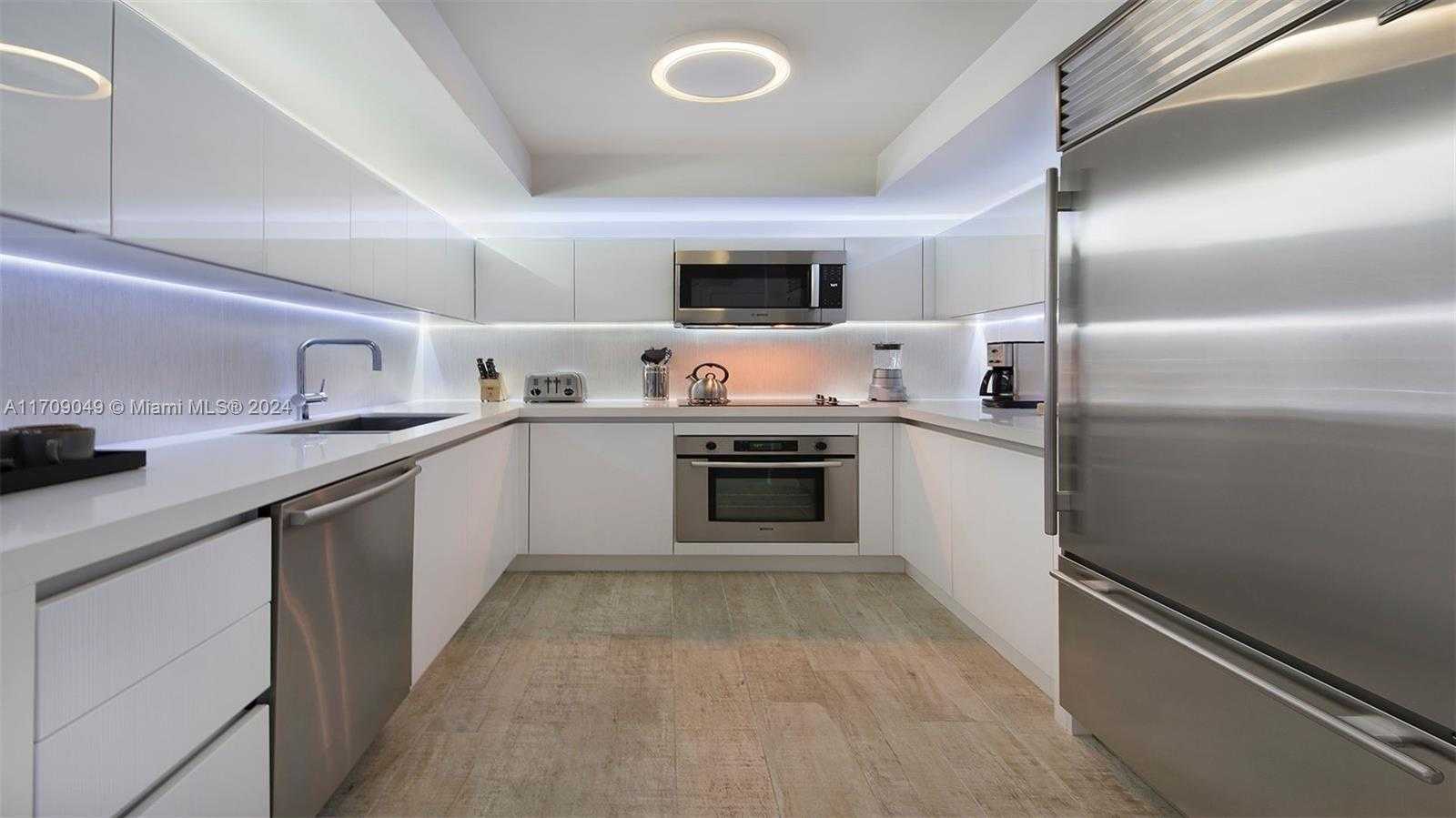 Small Image of 102 24TH ST #1245, Miami Beach Number 5