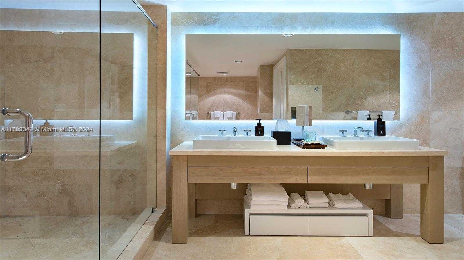 Small Image of 102 24TH ST #1245, Miami Beach Number 9