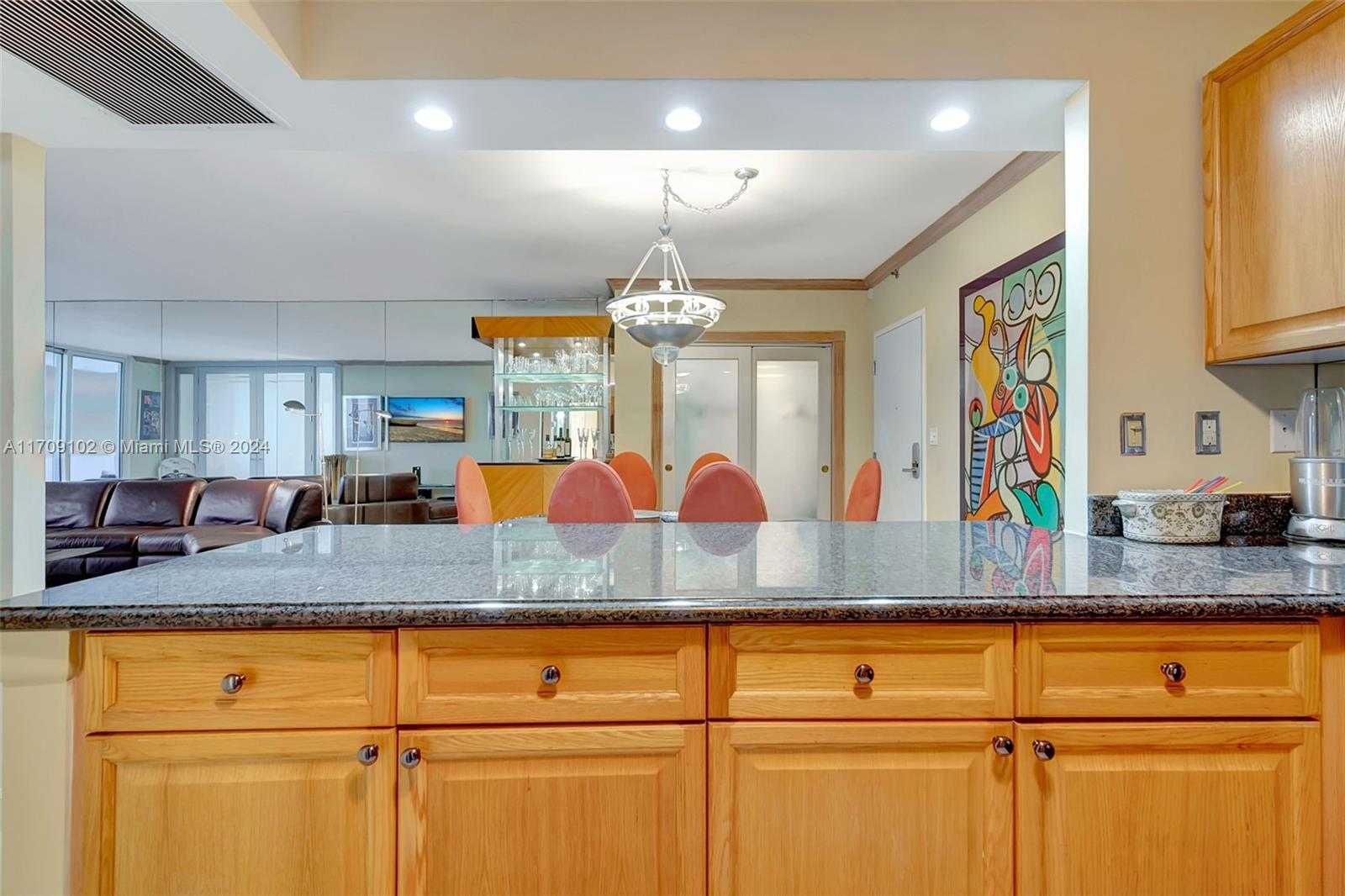 Small Image of 2301 COLLINS AVE #1206, Miami Beach Number 11