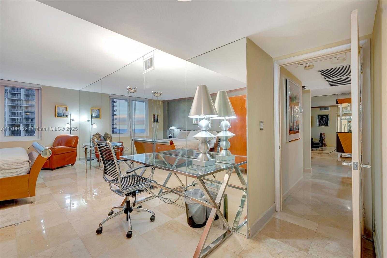 Small Image of 2301 COLLINS AVE #1206, Miami Beach Number 18