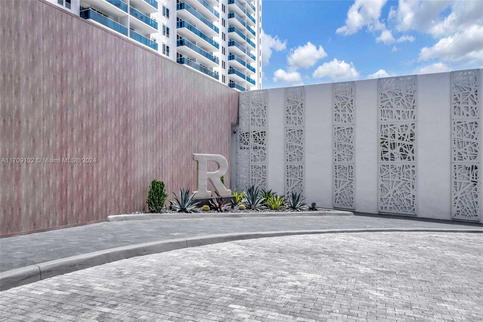 Small Image of 2301 COLLINS AVE #1206, Miami Beach Number 40