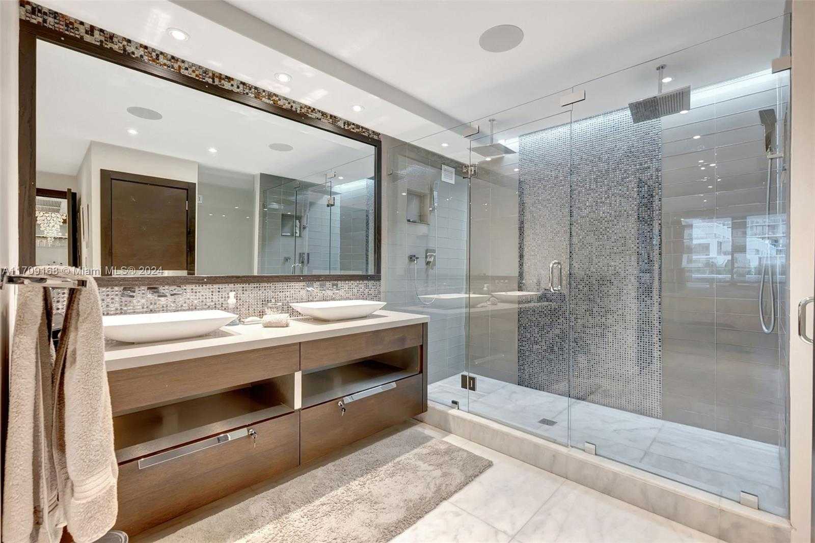 Small Image of 2301 COLLINS AVE #307, Miami Beach Number 11